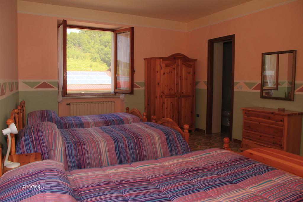 Agriturismo La Praduscella Fivizzano Eksteriør billede
